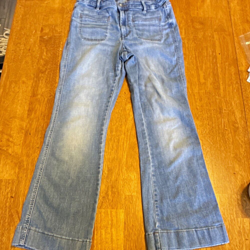 J.Jill Denim Women’s High-Rise Flare Jeans Size 6 Light Wash Patch Pockets